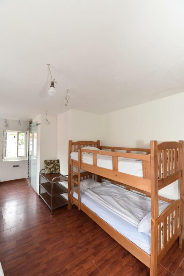 Hostel Michel Будва Экстерьер фото